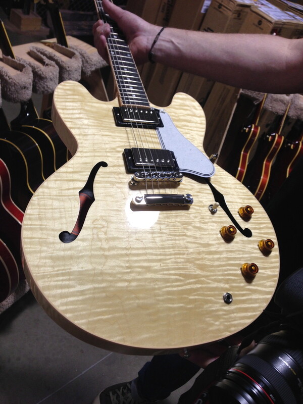 Gibson Memphis & Nashville Factory Visits Peach Guitars