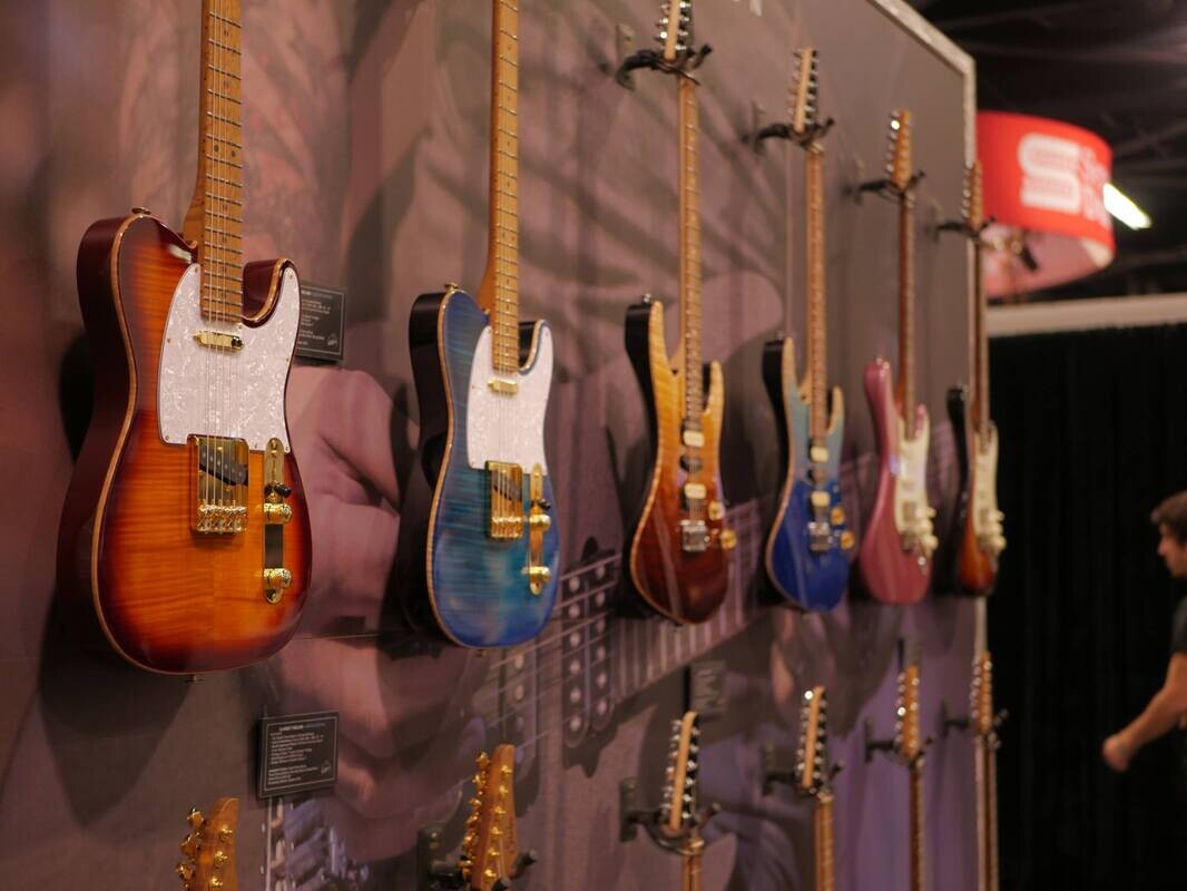 Diary and photos from NAMM Day 1