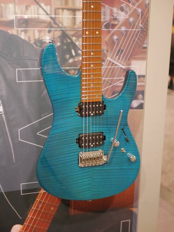 Diary and photos from NAMM Day 2