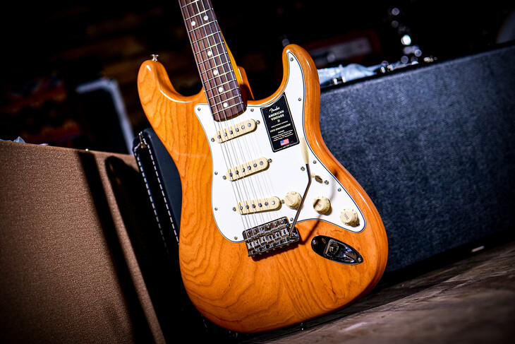 Peach Guitars | Fender American Vintage Reissue II