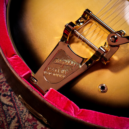 Showroom Spotlight | Gibson Custom 1959 ES 355 Bigsby in Argentine Grey VOS