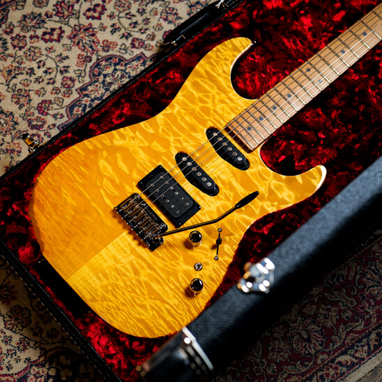 HUGE Tom Anderson Guitars Unboxing! HUGE Tom Anderson Guitars Unboxing!