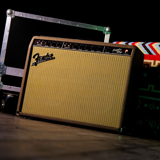Showroom Spotlight | Fender 62 Super 40 Watt Amplifier Showroom Spotlight | Fender 62 Super 40 Watt Amplifier