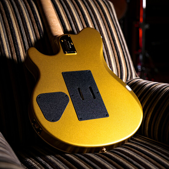 Showroom Spotlight | Music Man Axis Premium One Piece Natural